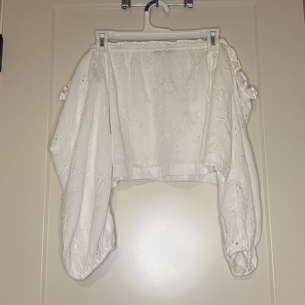 White off the shoulder long sleeve top